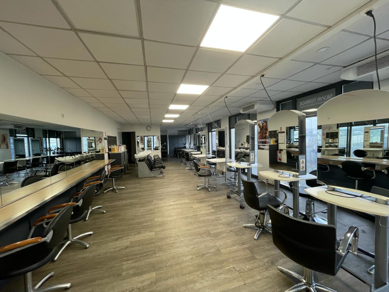 Bureau Bordeaux 697m² Location bureau Bordeaux Gironde OLBUR2530458 12